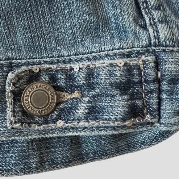 AMERICAN EAGLE Denim Distressed Jacket Jean Jacket Women’s Size Medium FAST SHIP - Picture 8 of 9